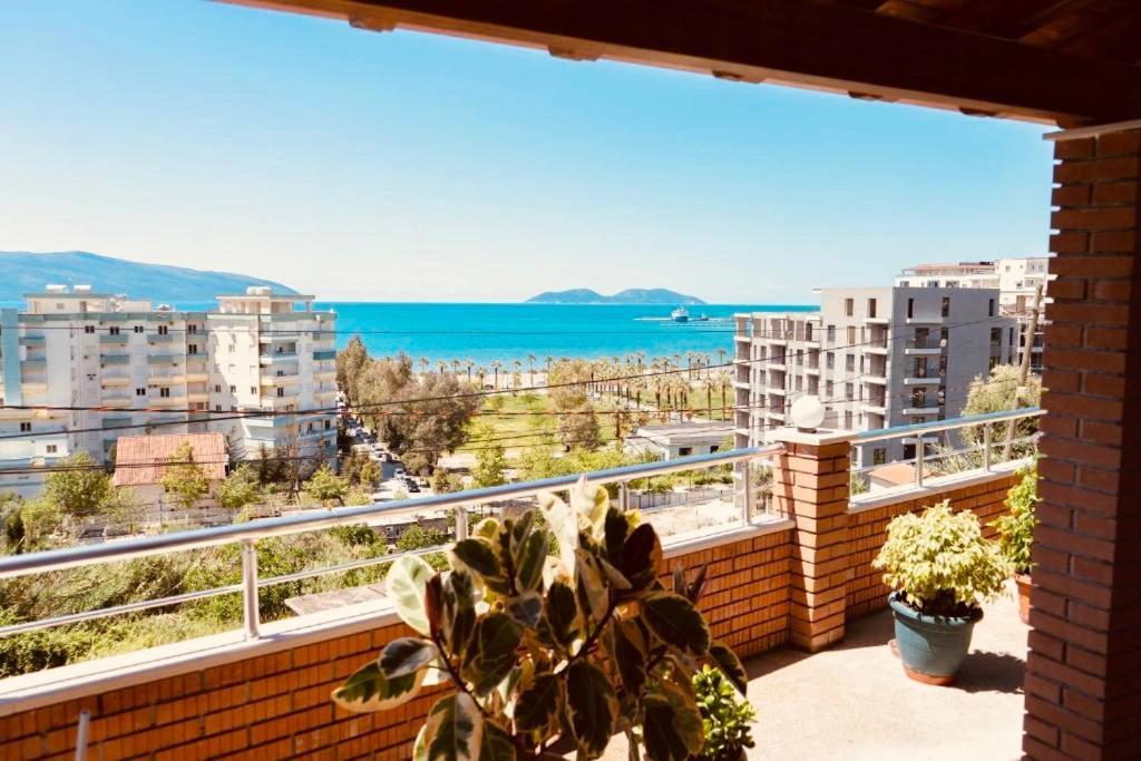 Vila Aliaj Vlore Exterior photo